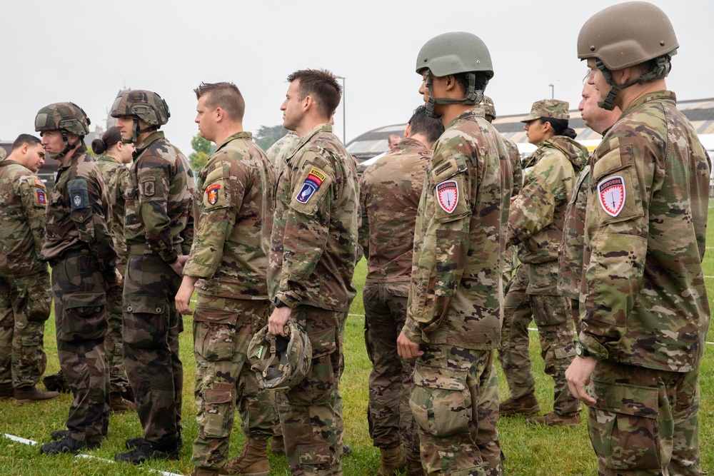 Paratroopers prepare for D-Day jump