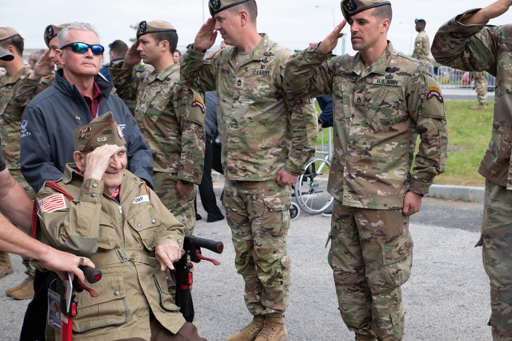 Thanking our WWII Veterans at DDay celebrations