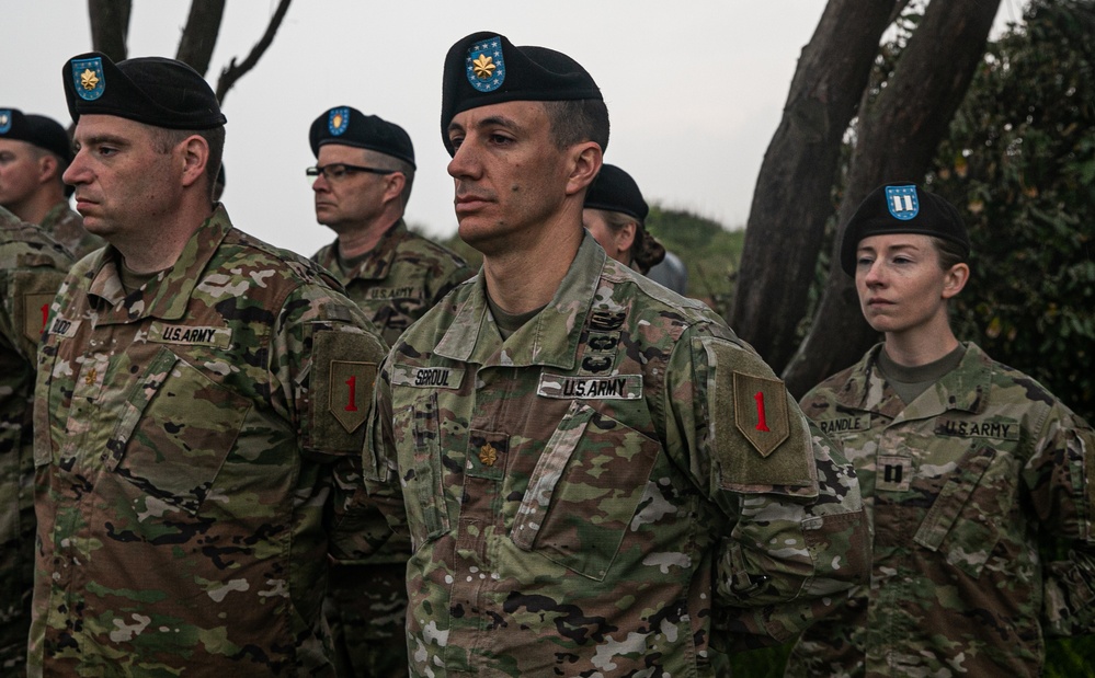 1st ID Participates in Charles Norman Shay Indian Memorial Ceremony