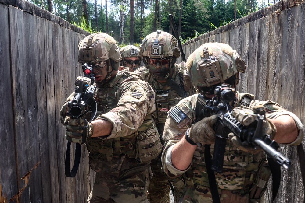 2-7 Infantry Regiment conduct Section Live Fire 1ABCT, 3ID