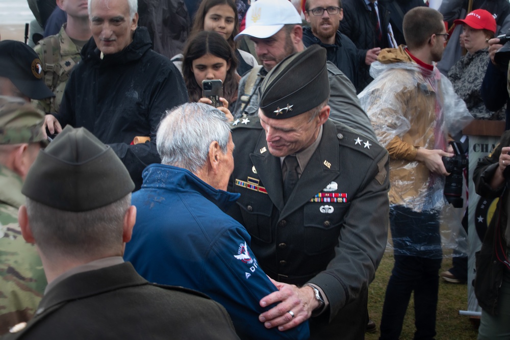 1ID Command Team Participates in D-Day Ceremony