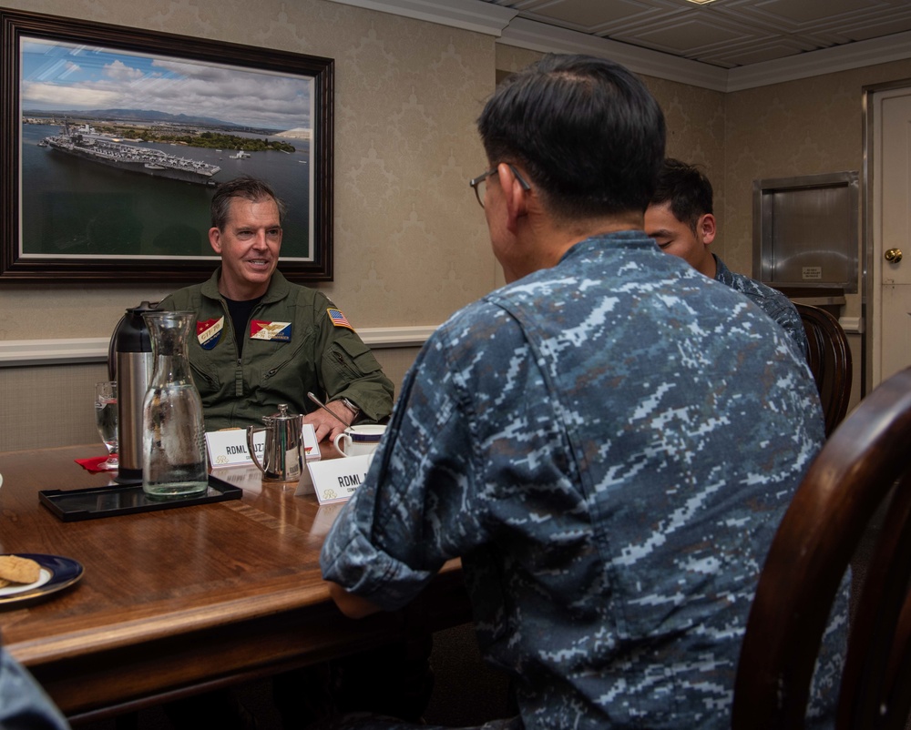 USS Ronald Reagan (CVN 76) Hosts Republic of Korea Navy Rear Admiral