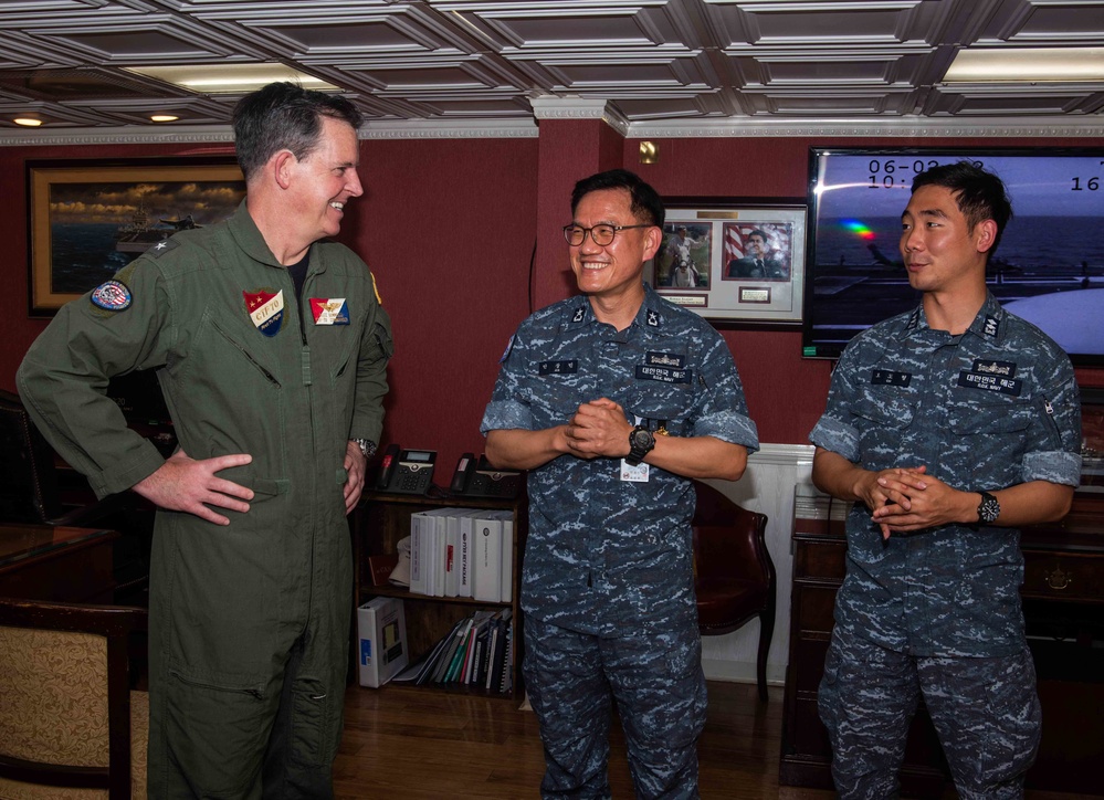 USS Ronald Reagan (CVN 76) Hosts Republic of Korea Navy Rear Admiral