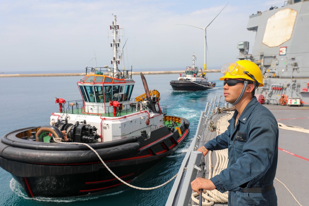 USS Cole arrives in Italy