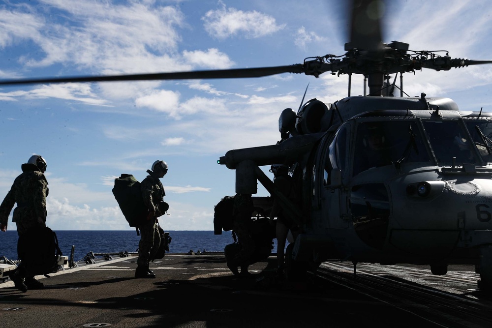 Mobile Bay conducts flight operations