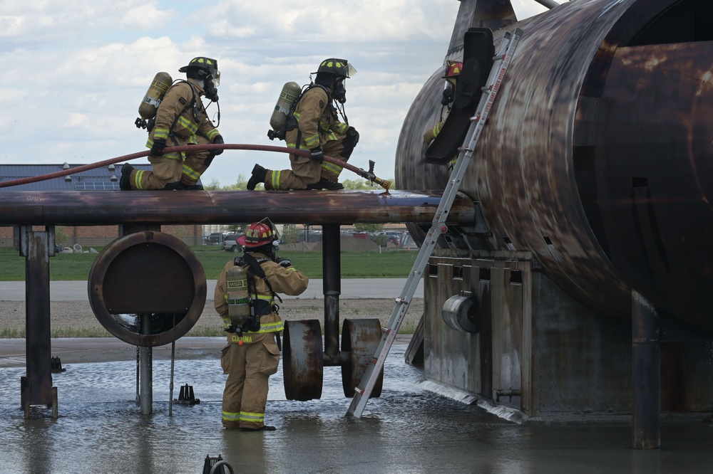 North Dakota Regional Training Site Provides Fire Fighter Training for 119th Wing