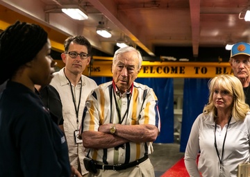 Former Secretary of the Navy John Dalton Visits USS George H.W. Bush (CVN 77)
