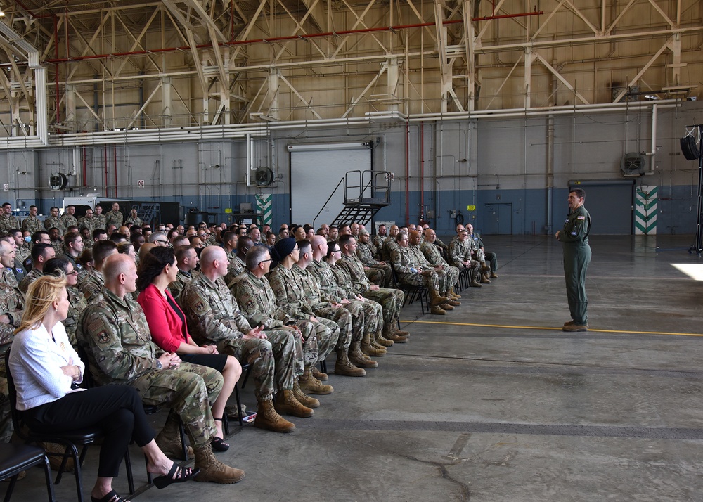 105th Airlift Wing Town Hall With Lt. Gen. Michael A. Loh