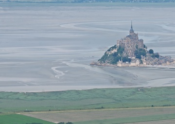 37th trains in Normandy