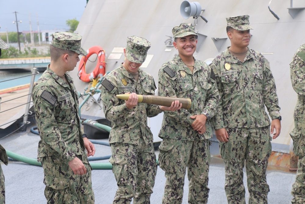 NOSC Puerto Rico Sailors Tour USS Billings