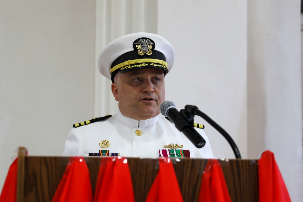 Nany Data Center Holds Change of Command Ceremony