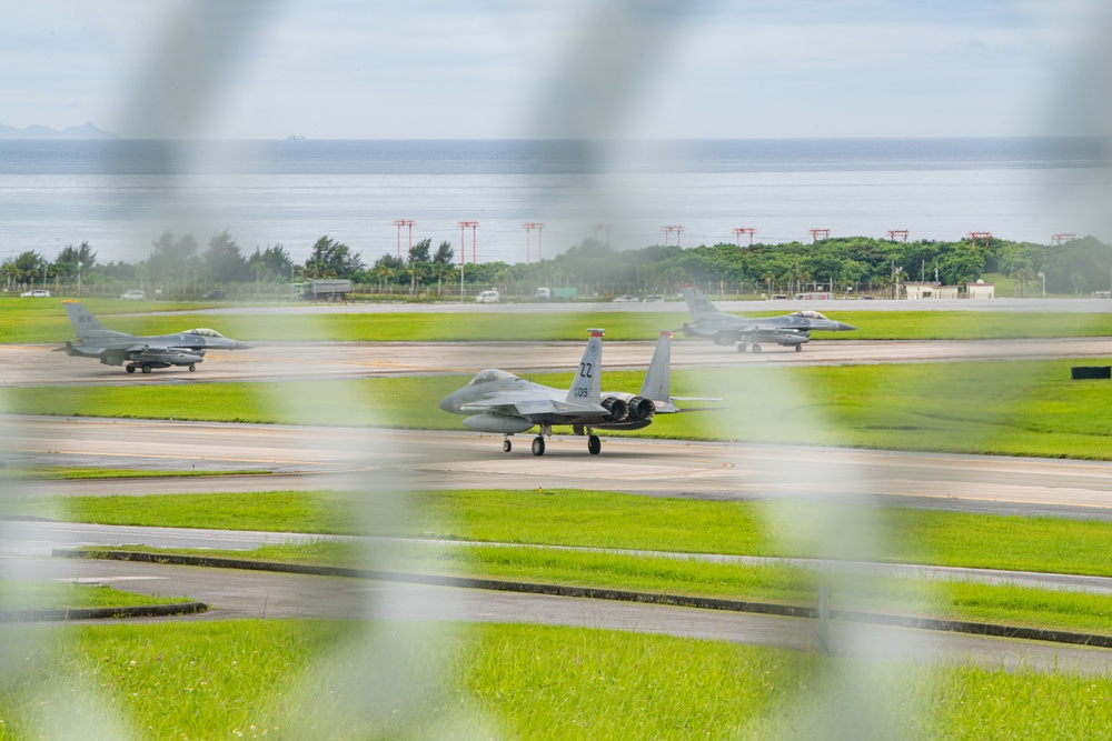 Joint Takeoffs at Kadena Air Base