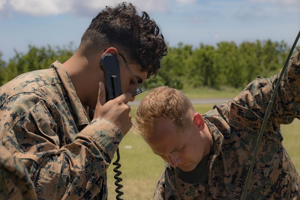 5th ANGLICO ADETs Conduct Communication Drills