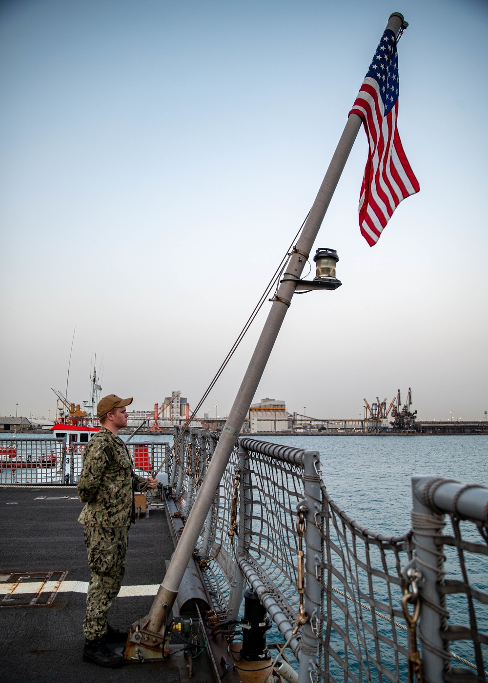USS Sioux City Arrives in Jeddah Saudi Arabia