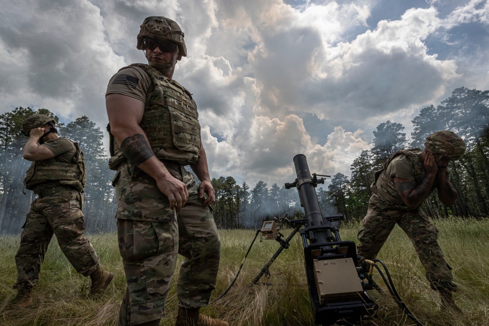 1-114th Infantry Regiment mortar platoon training