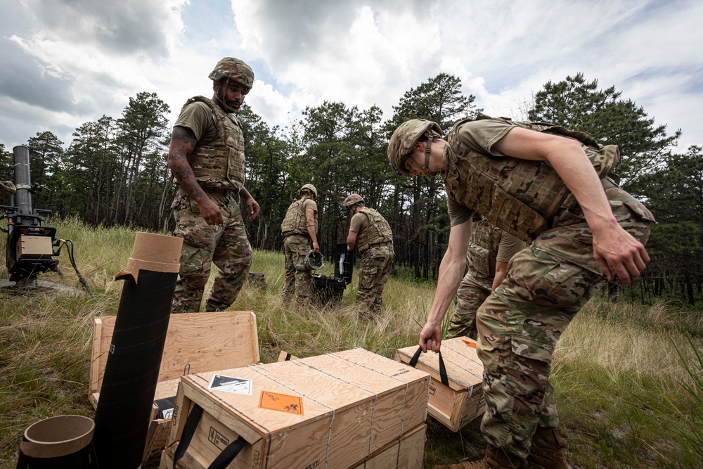 1-114th Infantry Regiment mortar platoon training