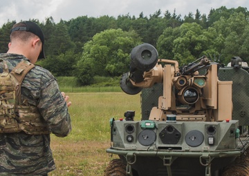 Robots Test Soldiers in Combined Resolve 17