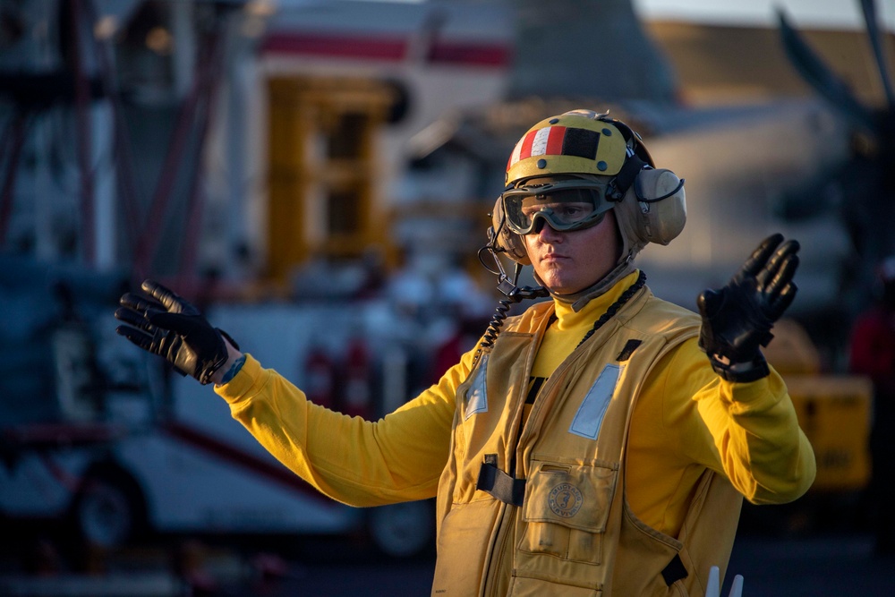 Abraham Lincoln conducts flight operations