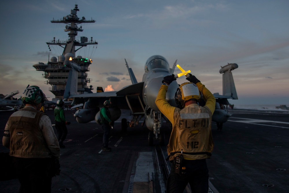 Abraham Lincoln conducts flight operations