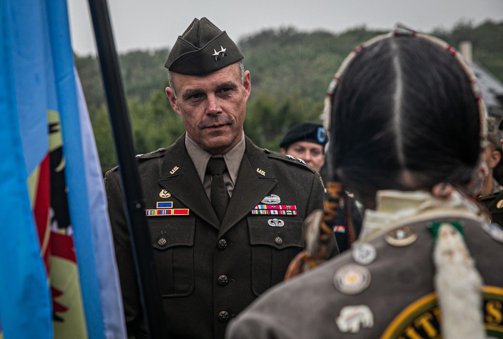 1st ID Commanding General Attends Charles Shay Ceremony