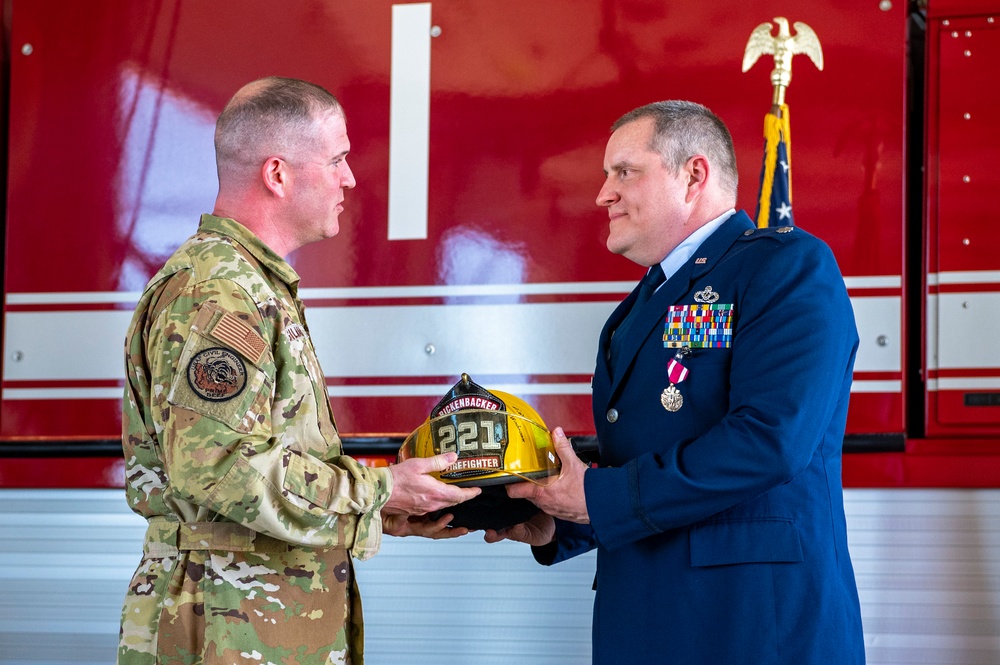 Thobe takes command of 121st CE Squadron