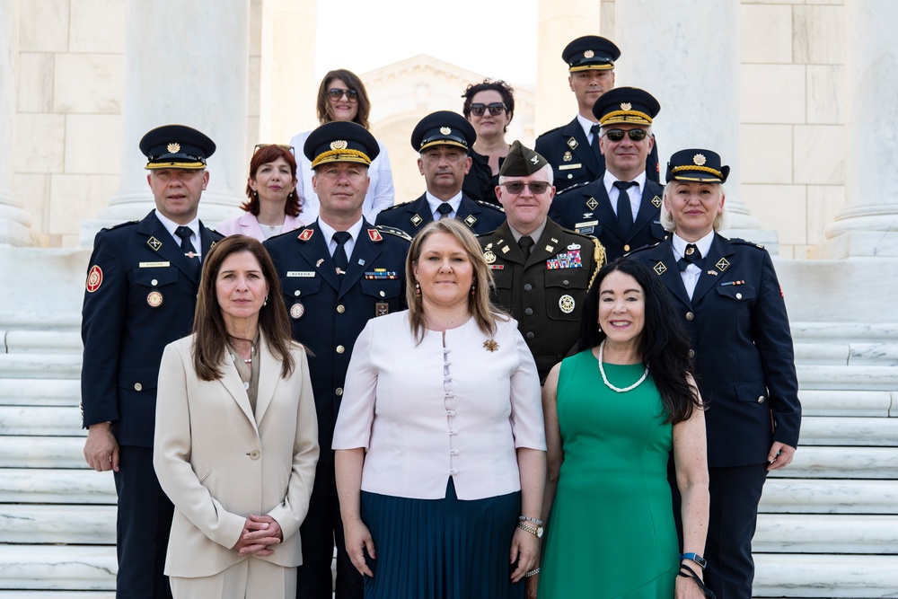 Minister of Defense of The Republic of North Macedonia Slavjanka Petrovska Participates in a Public Wreath-Laying Ceremony at the Tomb of the Unknown Soldier