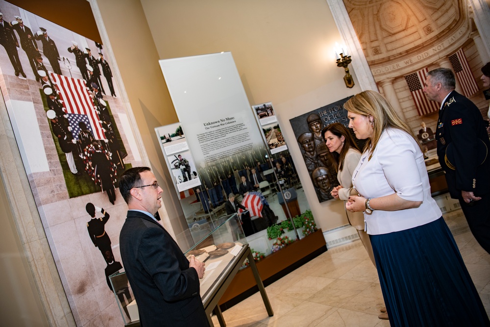 Minister of Defense of The Republic of North Macedonia Slavjanka Petrovska Participates in a Public Wreath-Laying Ceremony at the Tomb of the Unknown Soldier