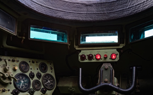 Connecticut Army National Guard Supplies M113 APC to Ukraine