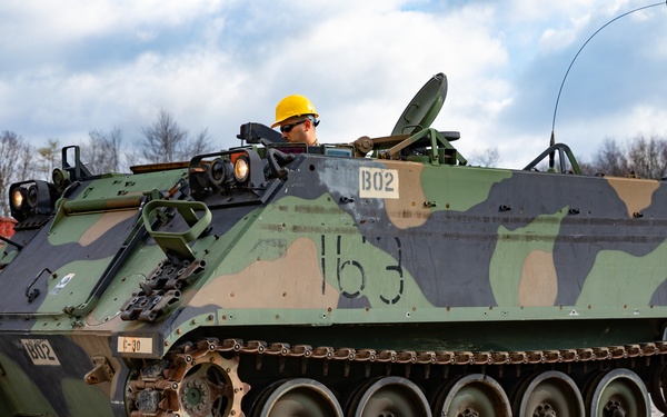 Connecticut Army National Guard Supplies M113 APC to Ukraine