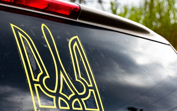 Connecticut Army National Guard Supplies M113 APC to Ukraine