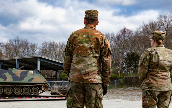 Connecticut Army National Guard Supplies M113 APC to Ukraine