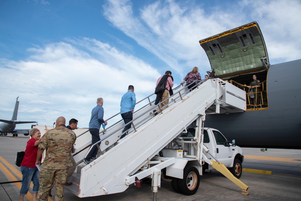 6th ARW hosts honorary commanders for immersion flight