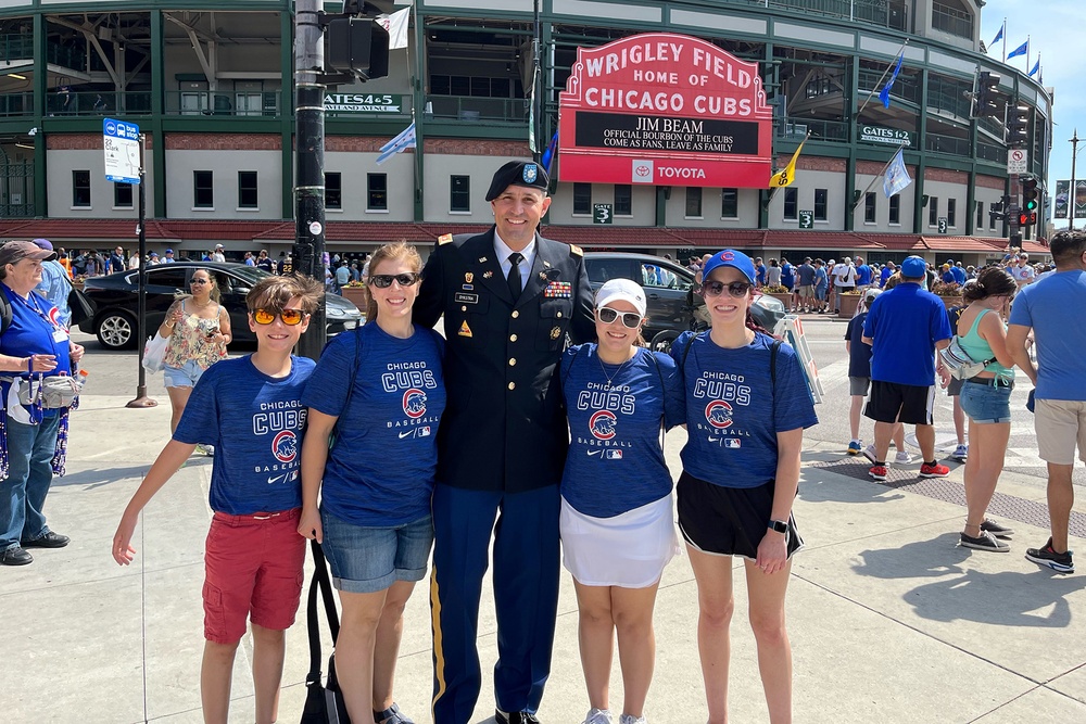 DVIDS - News - Army Reserve Soldier receives honor at Chicago Cubs