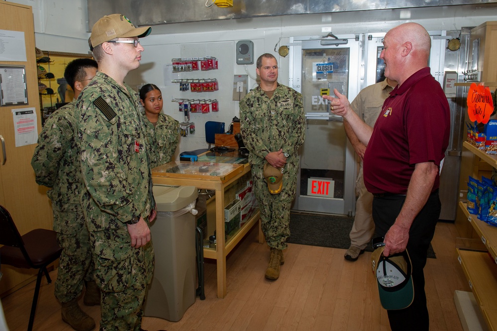 Military Sealift Command Director, Maritime Operations Visits Frank Cable