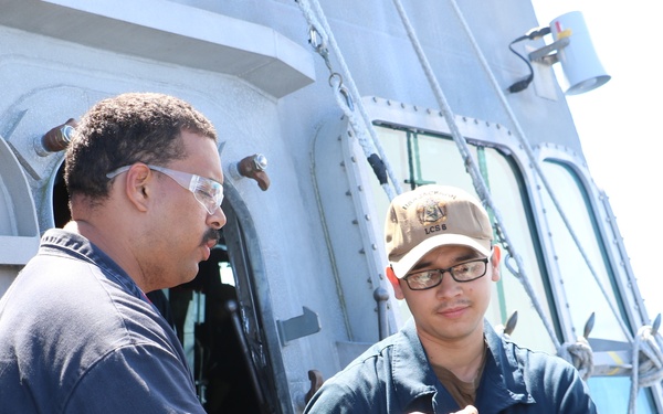 USS Jackson conduct flare training