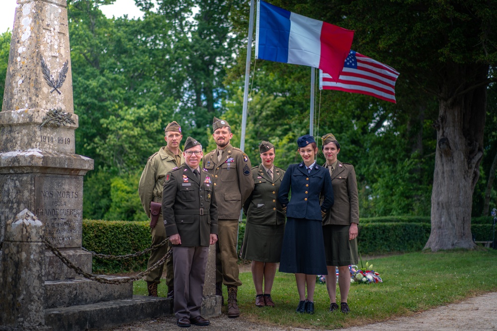 10th AAMDC Commanding General honors community and fallen paratroopers on 78th D-Day anniversary