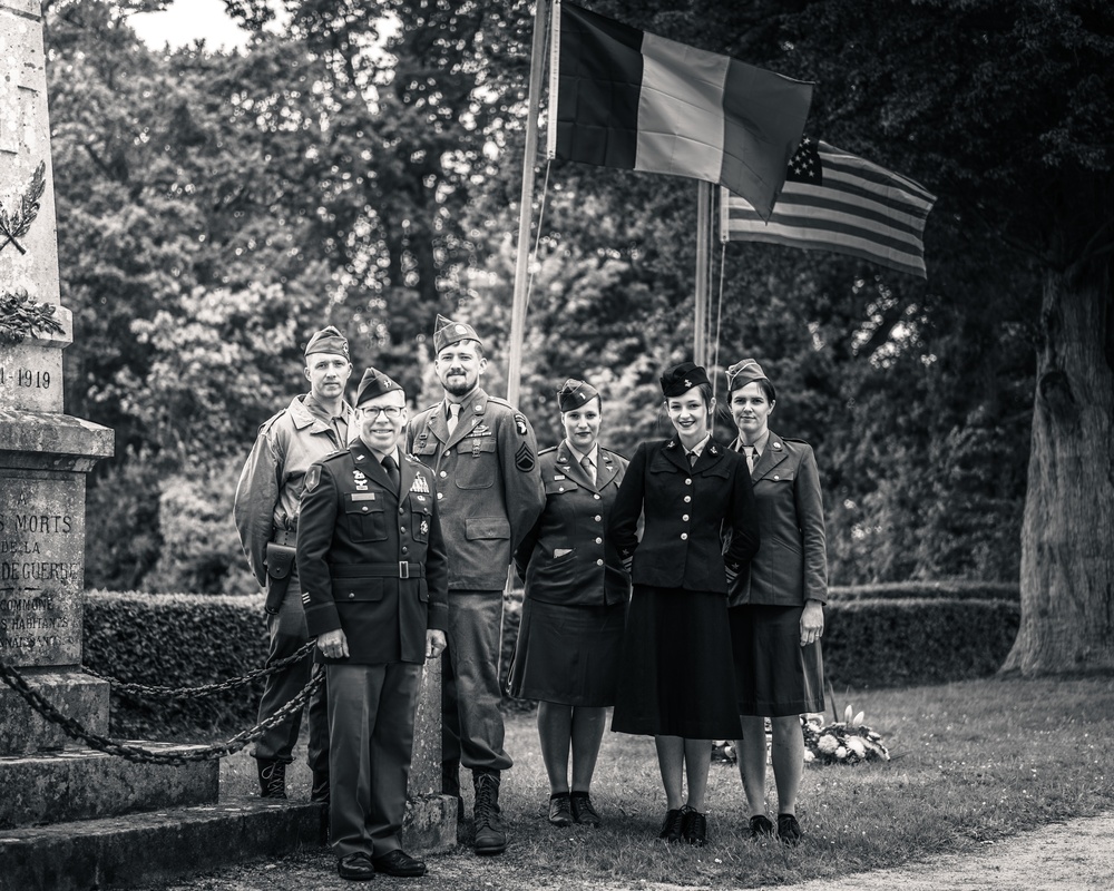 10th AAMDC Commanding General honors community and fallen paratroopers on 78th D-Day anniversary