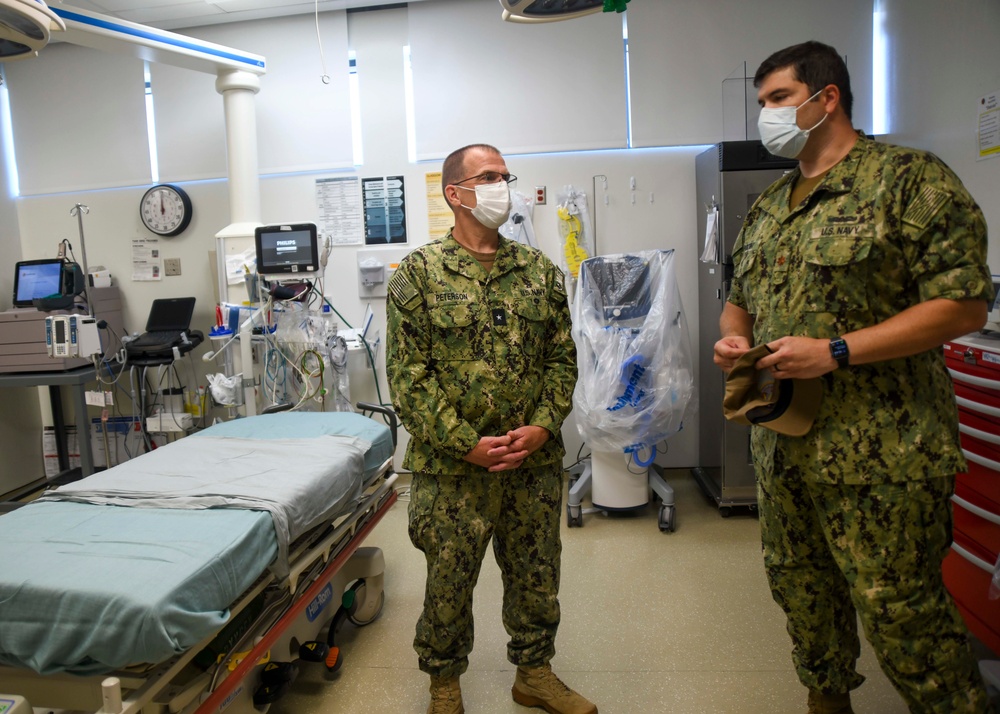 Deputy Commander of Naval Medical Forces Atlantic visits Naval Medical Center Camp Lejeune