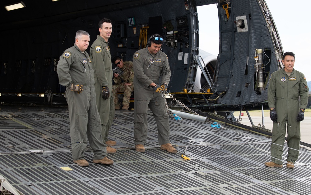 Nexus Rising HH-60 G Pave Hawk load