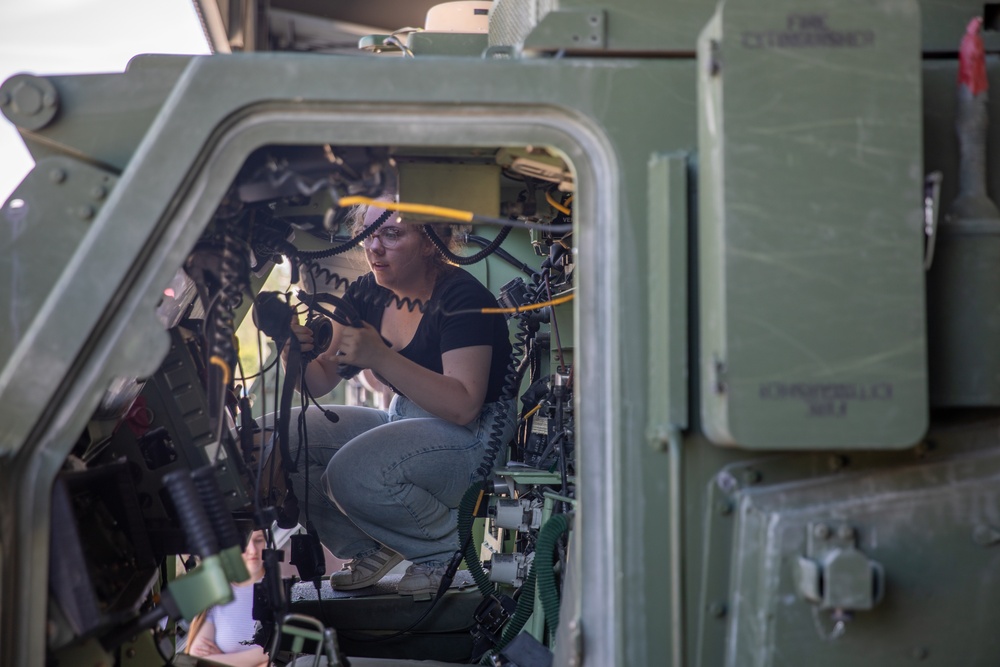 Pegnitz students visit Grafenwoehr Training Area