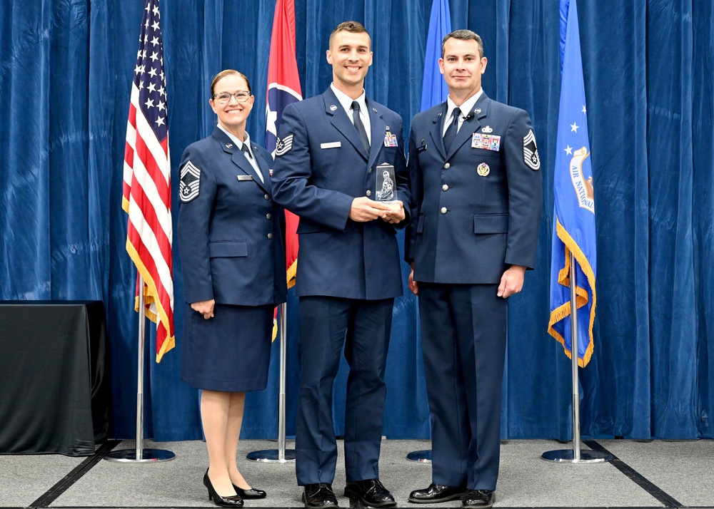 NCO Academy graduate's award