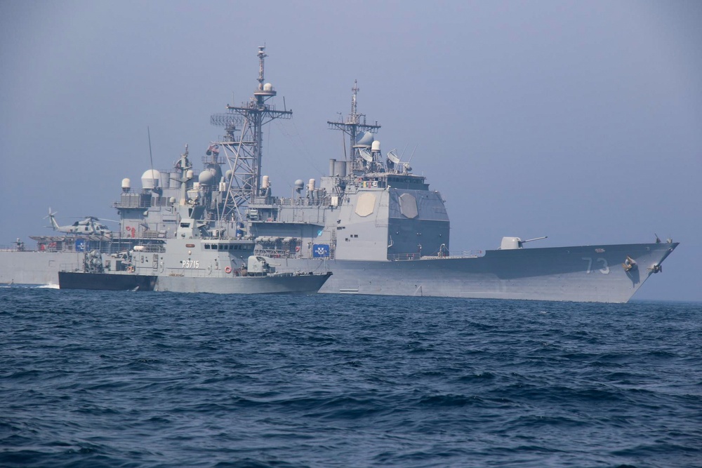 Kuwait and U.S. Passing Exercise