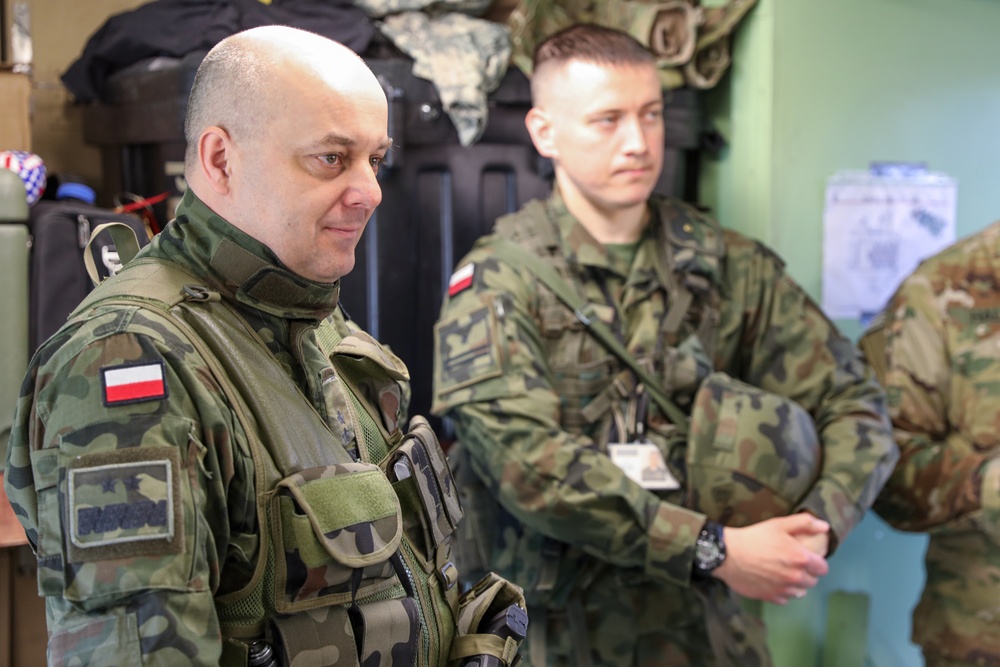 DVIDS - Images - Polish Division Commander Tours 1st Infantry Division ...