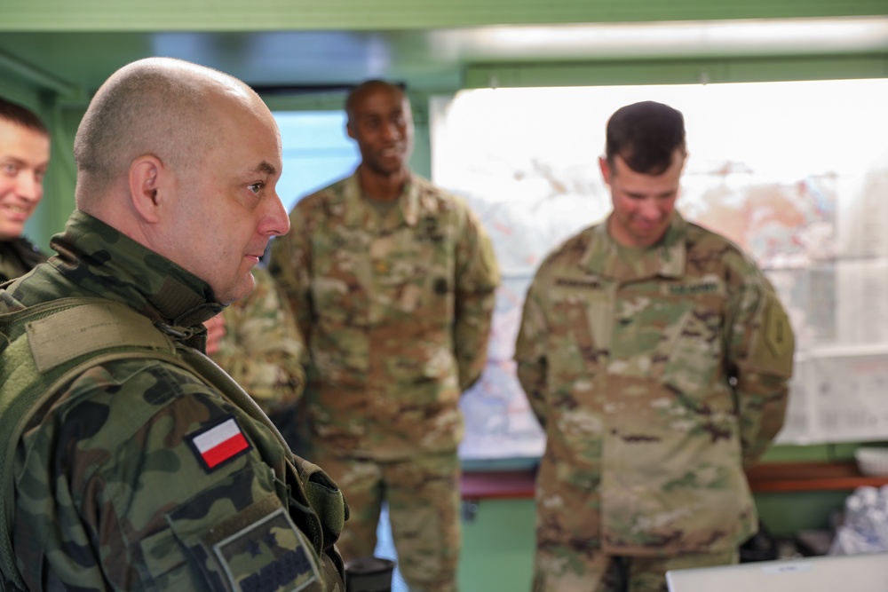 Polish Division Commander Tours 1st Infantry Division TAC