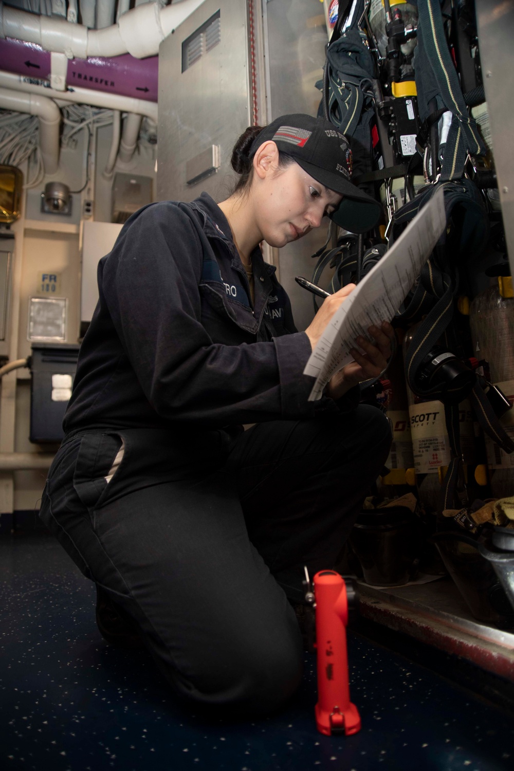 Sailor Serializes SCBA Gear