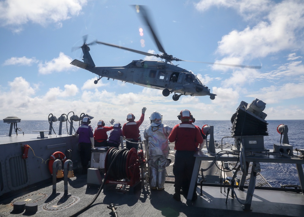 Republic of Korea, U.S. Navies Conclude Carrier Strike Group Exercise