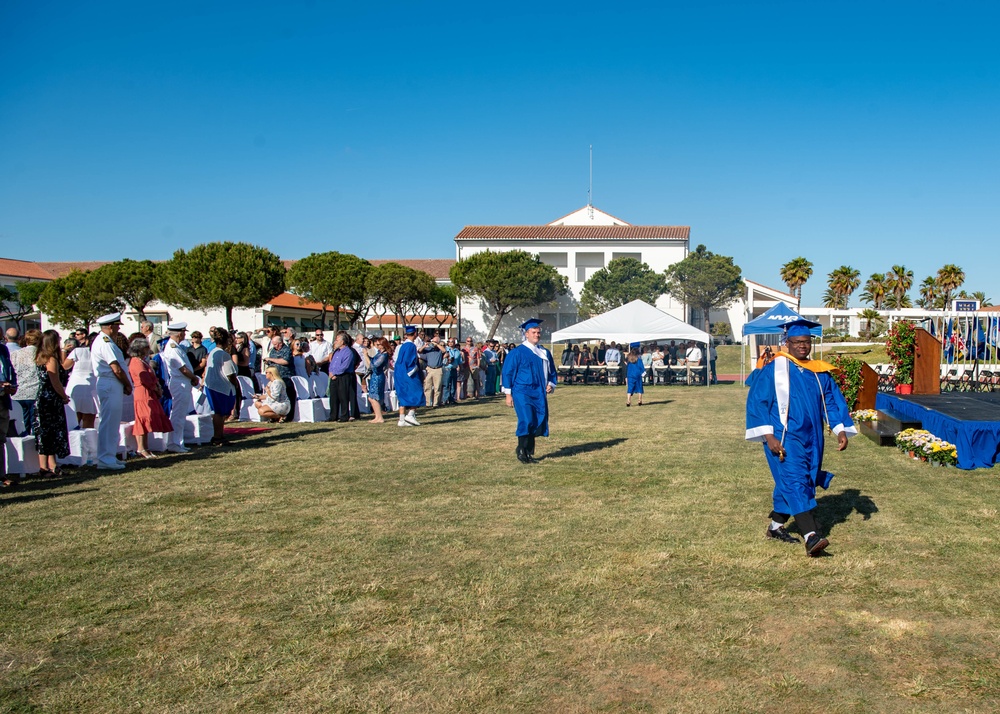 David Glasgow Farragut Hosts Graduation Ceremony