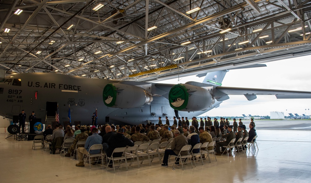 8th Airlift Squadron welcomes new commander