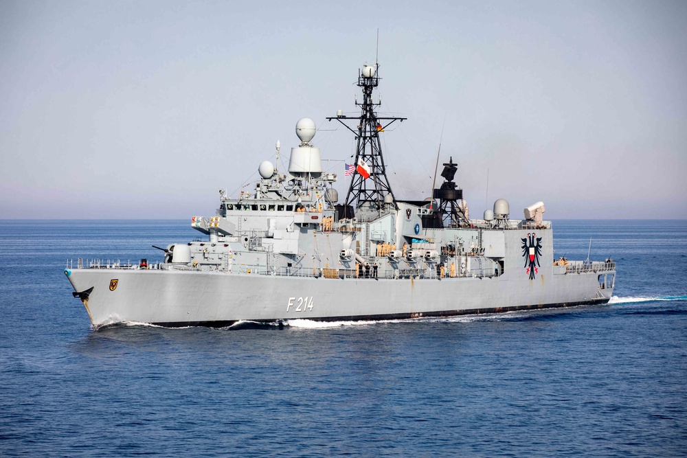 USS Arlington and German frigate train on close proximity maneuverability