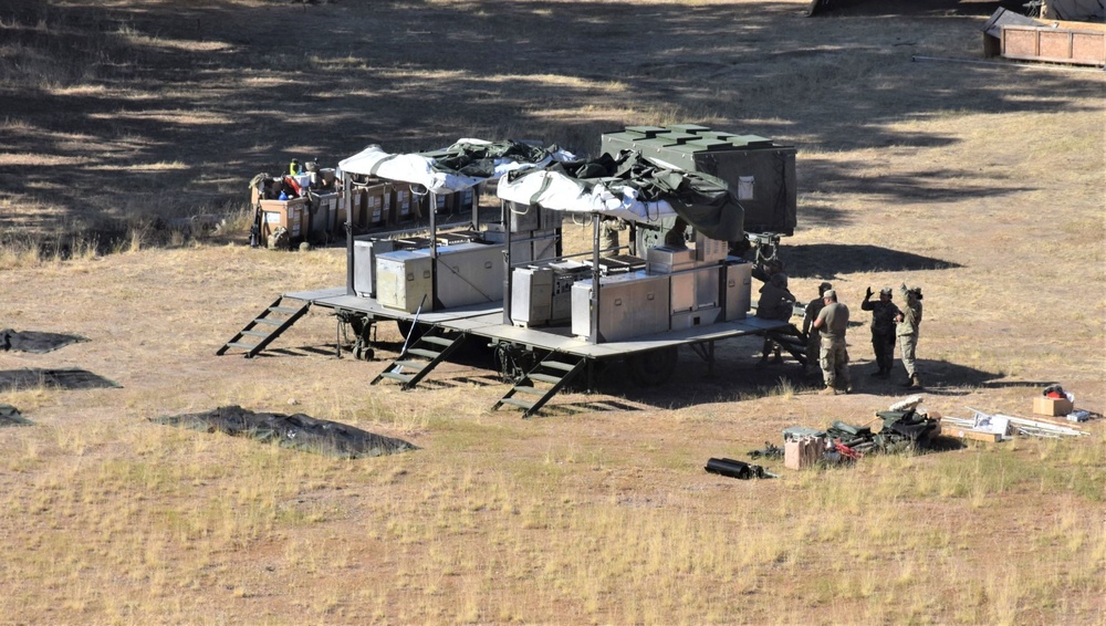 653rd RSG prepares food service amenities for CSTX 22